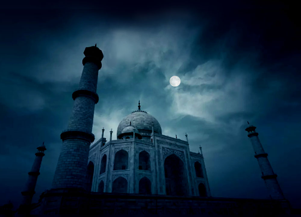 Taj Mahal Full Moon View