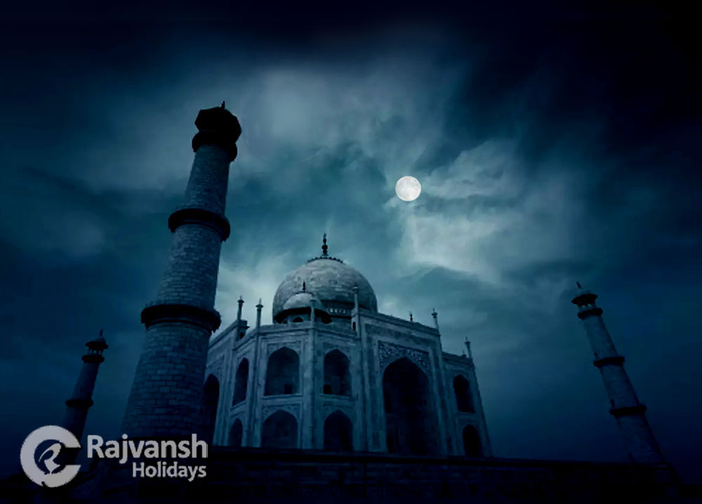 Taj Mahal Full Moon Night View