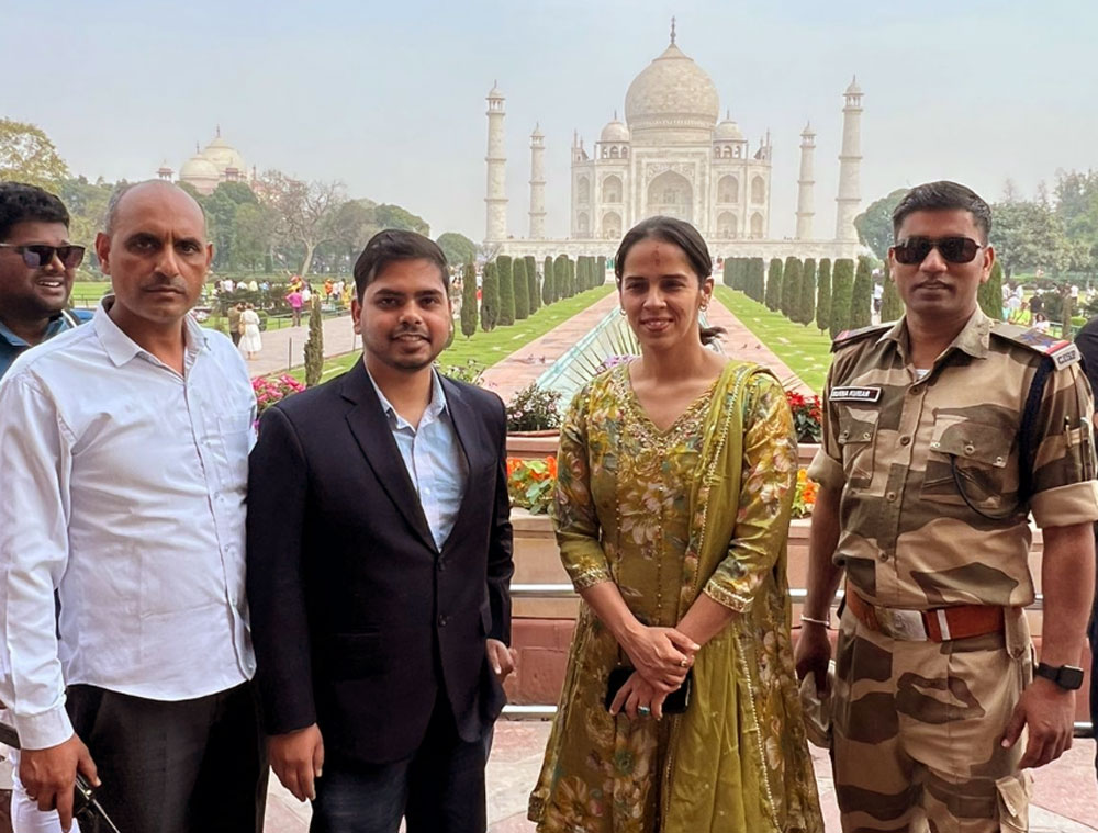 Sania Nehwal at Taj Mahal