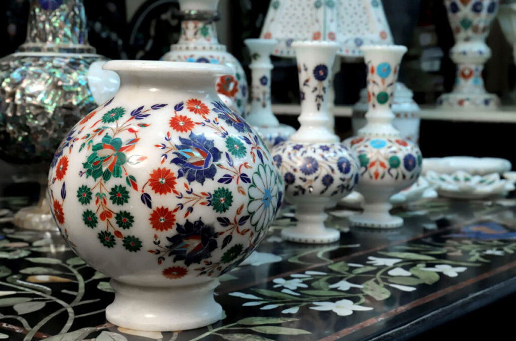 Marble Handicrafts in Agra