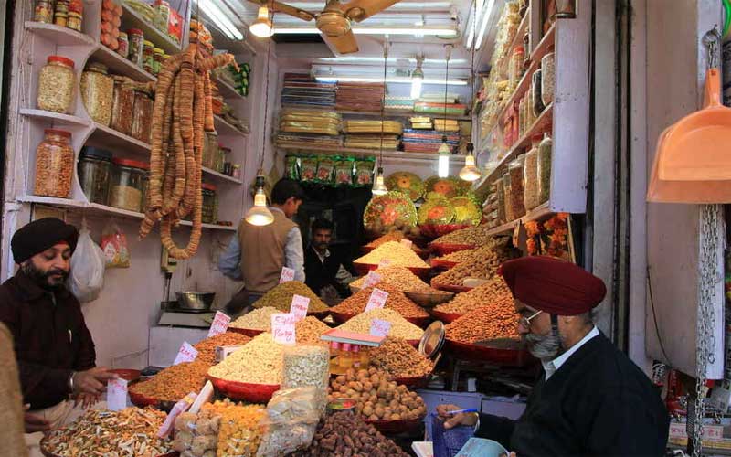 Half-Day Old Delhi Sightseeing Tour with Local Tour Guide